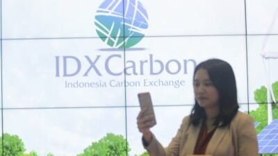 bank bjb terhadap perdagangan bursa karbon merupakan wujud komitmen perusahaan dalam menerapkan konsep Green Banking dalam kegiatan operasional sebagai respons atas perubahan iklim global.