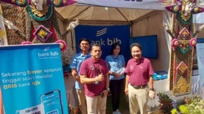 Bank bjb Kantor Cabang Denpasar turut berpartisipasi di BIK Bali FINEF (Bulan Inklusif Keuangan Bali Financial Experience Festival) tahun 2023 yang digelar pada Jumat (27/10). Foto: ist/tmB