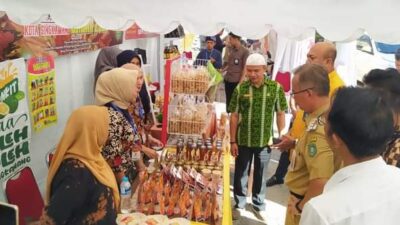 Beragam produk hasil kerajinan dari UMKM Singkawang ambil bagian di Festival HAM yang ditampilkan mulai 17 - 19 Oktober 2023. Foto: uck