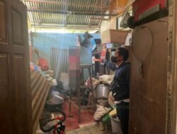 Eko Gantung Diri Akibat Depresi Dengan Istri