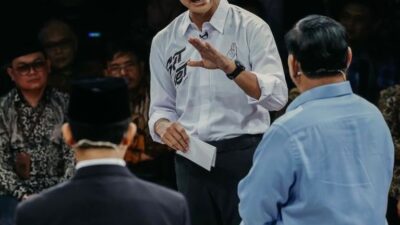 Penampilan Ganjar di Debat Capres Yakinkan Undecided Voters