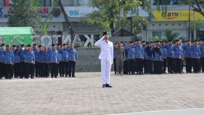 ASN Pemprov Kalbar saat mengikuti Hari Bela Negara ke-75, Selasa (19/12) yang dipimpin oleh Pj Sekda Kalbar Mohammad Bari yang membacakan amanat Presiden RI.