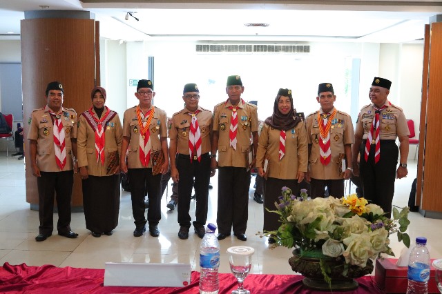 Wakil Bupati Ketapang Farhan saat membuka Kursus Pelatihan Dasar (LPD) bagi pramuka di Kalbar, Senin (18/12)