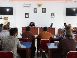 Warga Simpang Tiga Adukan PT Agro Lestari ke Dewan