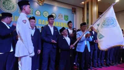 Staf Ahli Bupati Bidang Ekonomi dan Pembangunan Pemkab Ketapang Maryadi Asmuie saat menghadiri pelantikan dan membuka Rakerda DPD BKPRMI Ketapang Masa Bakti 2023-2027, Minggu (18/2).
