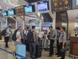 16 WNA Tingkok Pekerja Emas PT SRM Bermasalah. 9 Orang Dideportasi