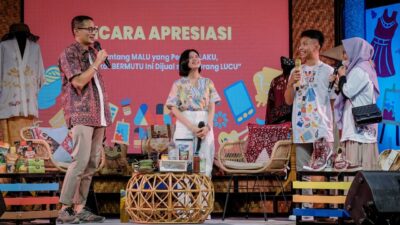 Menteri Pariwisata dan Ekonomi Kreatif/Kepala Badan Pariwisata dan Ekonomi Kreatif, Sandiaga Salahuddin UnoUno saat acara Apresiasi Kreasi Indonesia bersama pelaku ekonomi kreatif. Foto: ist/tmB.