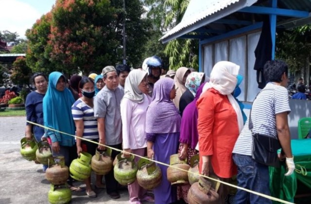 Menjelang Idulfitri, sejumlah pangkalan hingga pengecer gas di Kota Pontianak dan Kubu Raya mengalami kekosongan gas.