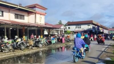 Dinas PUPR Sanggau telah mengusulkan perbaikan saluran drainase depan Pasar Jarai senilai Rp2 miliar bersumber dari APBD Provinsi Kalbar. Foto: pek