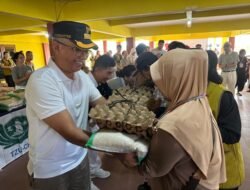 Yayasan Buddha Tzu Chi Bagikan 500 Paket Lebaran di Rumah Adat Melayu