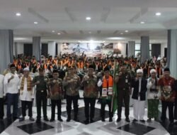 114 Calon Jemaah Haji Singkawang Kloter 19