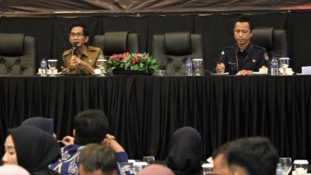 Kepala Dinas Komunikasi dan Informatika Kota Singkawang, Evan Ernanda mengklaim jaringan internet telah mencakup seluruh Kota Singkawang. Sehingga nantinya untuk pelaksanaan Pilkada tidak lagi kesulitan.