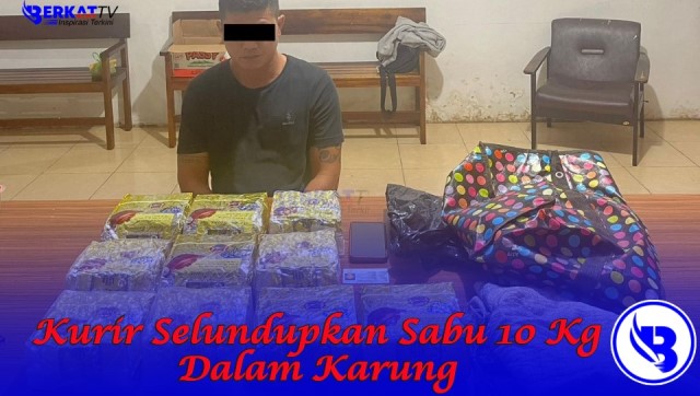 Seorang kurir berinisial JA ditangkap tim gabungan lantaran mencoba menyelundupkan sabu 10 kg dari negeri jiran Malaysia lewat jalur Entikong. Foto: tmB