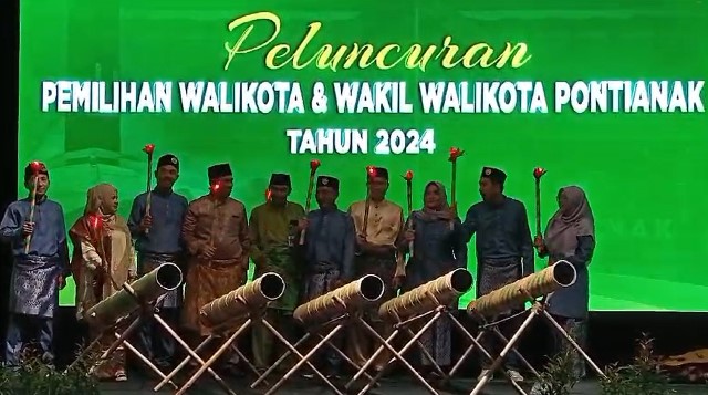 Tahapan Pilwako Pontianak 2024 telah resmi dimulai. Peluncuran Tahapan Pilwako Pontianak ini ditandai dengan dentuman meriam elektronik yang tersambung dengan layar LED, Kamis (16/5). Foto: tmB