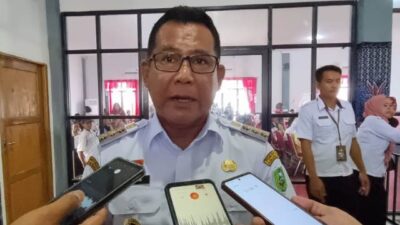 Pj Bupati Sanggau Suherman mengingingkan taman di Sanggau mampu memberikan pesan positif kepada masyarakat khususnya generasi muda.