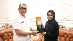 Mahasiswi Pontianak, Suci Rahmadayanti (25) menjadi wakil Kalbar Pertukaran Pemuda Antar Provinsi (PPAP) di Kabupaten Nunukan, Kalimantan Utara, bulan Juli mendatang