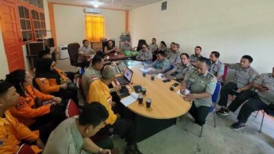 BPBD Sanggau membahas langkah-langkah antisipasi karhutla seiring hotspot di Sanggau tertingi di Kalbar, Selasa (23/7)