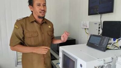 Penyuluh lingkungan hidup pada Dinas Lingkungan Hidup Kabupaten Sanggau, Rusli menyebut kualitas kualitas udara di Kabupaten Sanggau berwana biru.