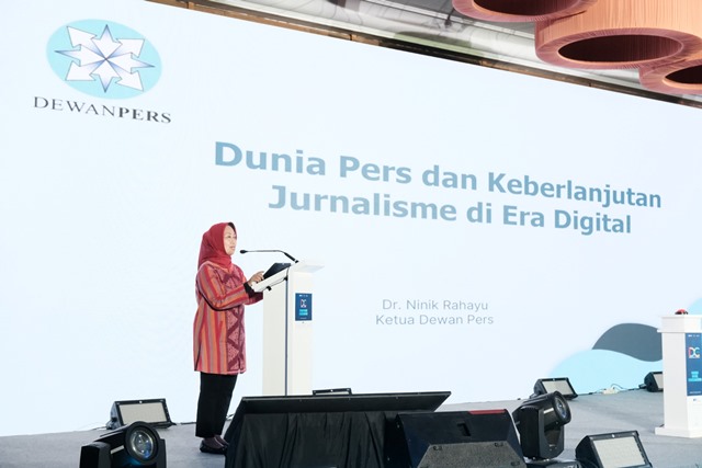 Ketua Dewan Pers Ninik Rahayu saat di IDC AMSI, Rabu (28/8) meminta dukungan pemerintah dan semua pihak untuk keberlanjutan media massa dengan cara fokus belanja iklan ke media massa. Foto: tmB