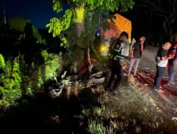 Dua Pengendara Motor Tewas Tabrak Truk