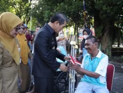 Korban Kebakaran, Disabilitas dan Anak Panti Asuhan Dapat Bantuan
