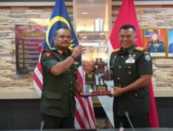 Korem 121/Abw Bahas Pengamanan Perbatasan Dengan Malaysia