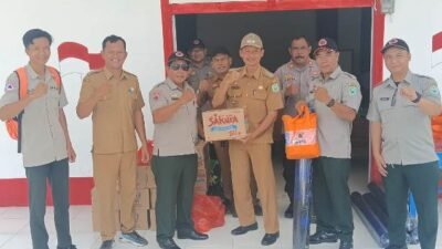 Korban Longsor di Entikong Dapat Bantuan