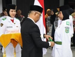 Tugas Berat 33 Paskibraka Jalankan Tugas