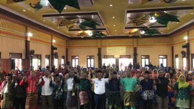 Paslon Kepala Daerah Tidak Gunakan Politik Identitas di Pilkada