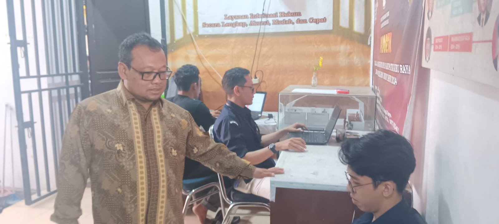 Tiga Paslon Konfirmasi Daftar ke KPU Bertarung di Pilkada Kubu Raya