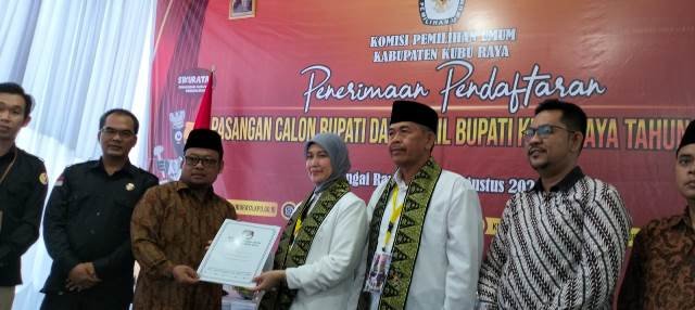 Rosalina - Marijan Lirik Perempuan Kubu Raya. Ini Program yang Dijanjikan