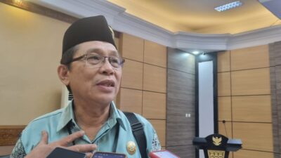 Komisioner Komisi Informasi Provinsi Kalbar Sabinus Matius Melano menegaskan Undang - undang Keterbukaan Informasi Publik Nomor 14 tahun 2008 telah memberikan sanksi pidana kepada setiap badan publik yang menutup informasi.