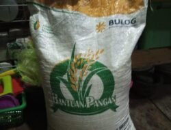 Warga Pagar Silok Menduga Bantuan Beras Tidak Sesuai