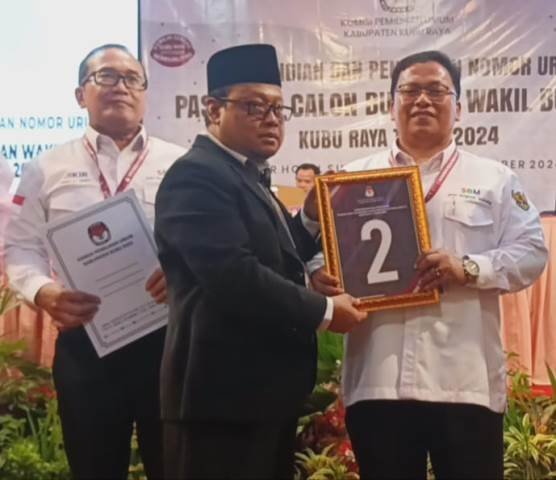 Kebagian di nomor urut 2, pasangan calon Bupati dan Wakil Bupati Kubu Raya Sujiwo - Sukiryanto mengartikannya sebagai energi penyemangat dalam bertarung di perhelatan Pilkada Kubu Raya pada November mendatang.
