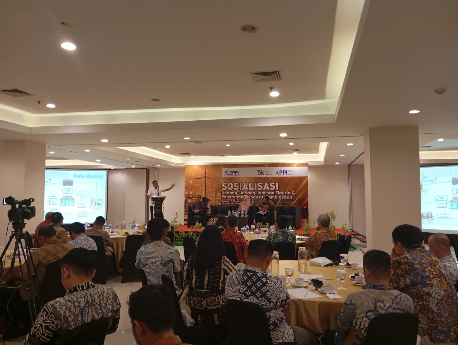 Piutang Pembiayaan Bermasalah di Kalbar Rp233 Miliar. Masyarakat Harus Tahu Fidusia