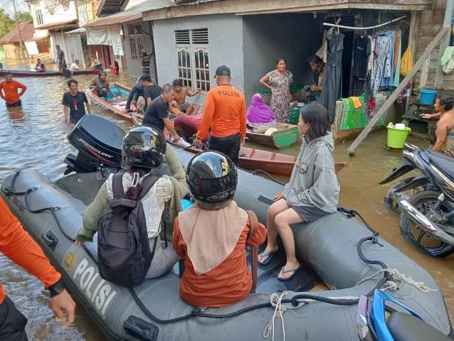 Ratusan Rumah di Tayan Hulu Terdampak Banjir