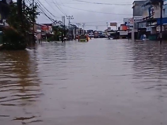 Banjir Sosok Akibat Lingkungan Rusak dan Pendangkalan Sungai