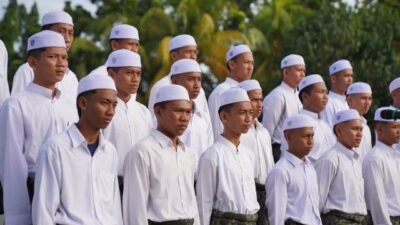 Santri Harus Lawan Kebodohan