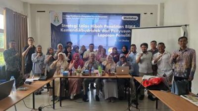 Sekitar 20 orang dosen Universitas Nahdlatul Ulama (UNU) Kalbar latihan tentang Strategi Lolos Hibah Penelitian BIMA Kemendikbudristek dan Penyusunan Laporan Penelitian selama dua hari sejak 23 - 24 Oktober 2024. Foto: ros/tmB