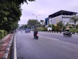 Warga Pontianak Keluhkan Asap Akibat Karhutla
