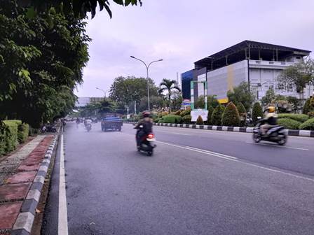 Warga Pontianak Keluhkan Asap Akibat Karhutla