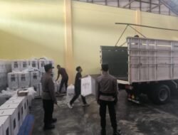 Distribusi Logistik Pilwako Singkawang Dikawal Ketat
