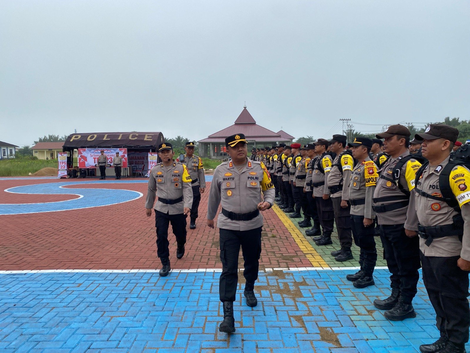 Ratusan Personel TNI - Polri Disebar Amankan Pilkada di Kubu Raya