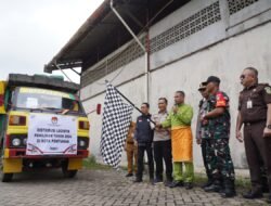 Hujan Lebat di Pontianak, Logistik Pilkada Tetap Didistribusikan