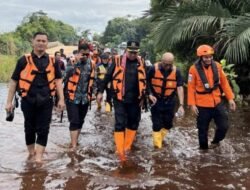 Komisi V DPR RI Janji Atasi Banjir di Galang dan Kubu Raya