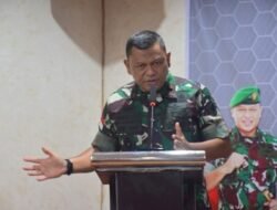 Brigjen Luqman Arief Pamit, Danrem 121/Abw Dijabat Kolonel Purnomosidi