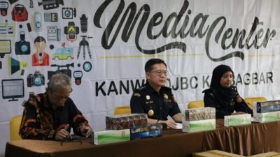 Penerimaan Kepabeanan dan Cukai di Kalbar Capai Rp410 Miliar