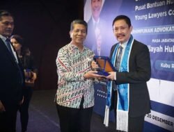 Pelantikan Peradi Mekral, Bangun Kemitraan Penerangan dan Pelayanan Hukum