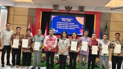 11 Ribu Sertipikat Tanah Diserahkan ke Warga. Waspada Mafia Tanah