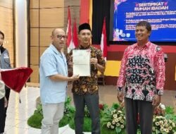 Kejari Sertipikatkan 15 Rumah Ibadah. Jangan Takut, Gratis